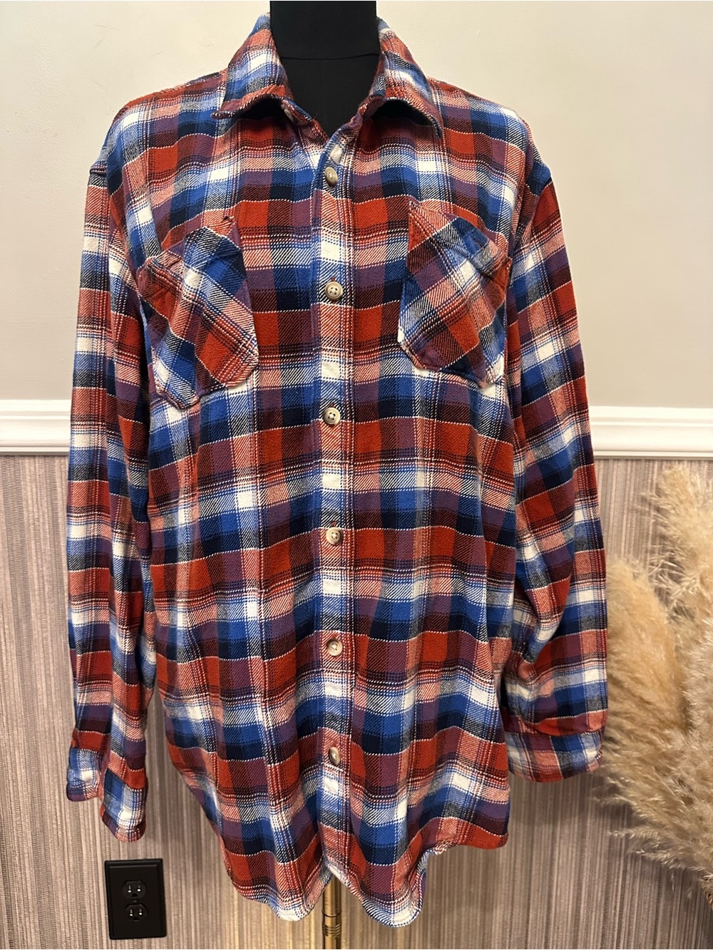 Ruff Hewn Women’s Large Plaid Flannel Shirt Oversized Red Blue 100% Cotton